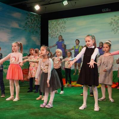LASTEETENDUS "SÕBER KARU ON NÜÜD EESTIS"